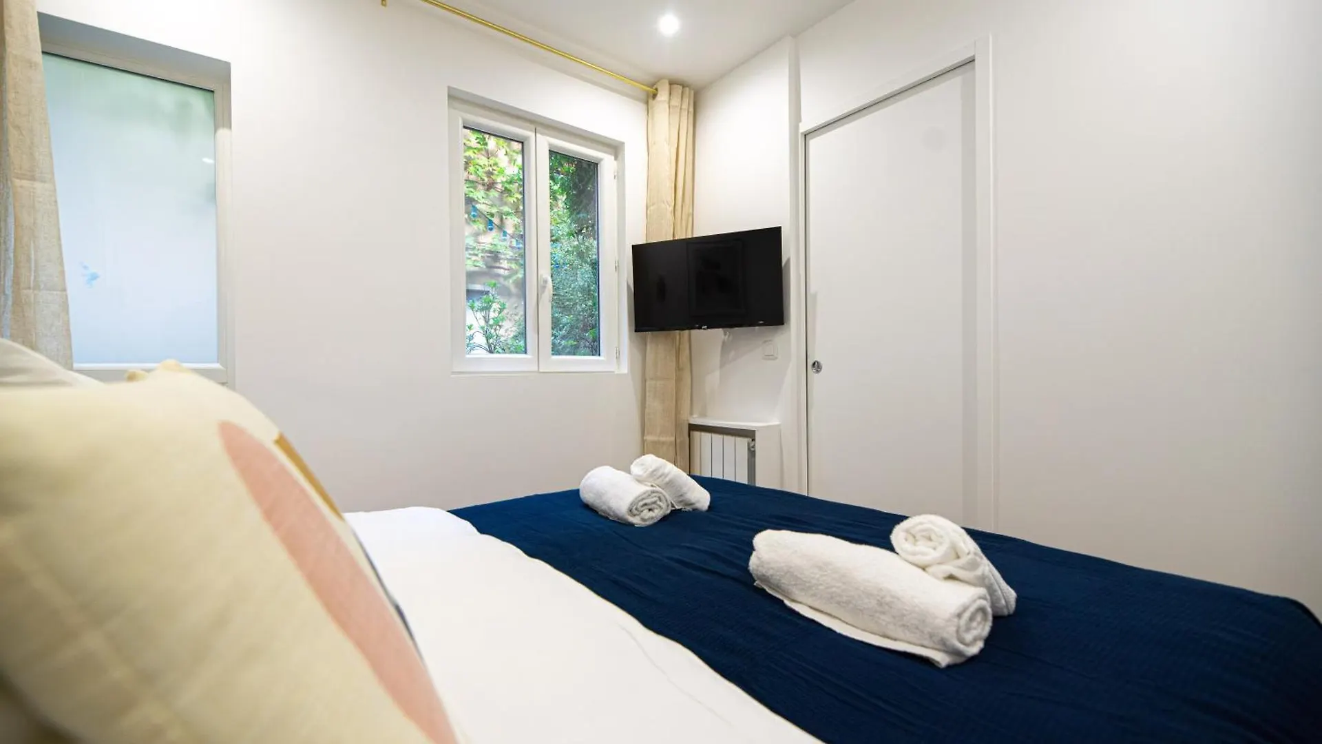 Apartment Cosy Nest - Haut Marais Paris
